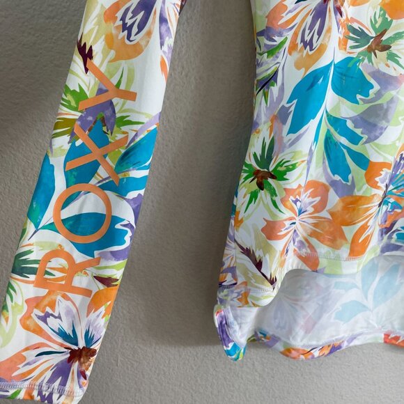 NEW Roxy Womens Medium Floral Long Sleeve Sea Skippin PT Lycra Top Rash Gaurd - Picture 8 of 8